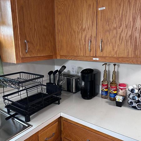 Appartamento Elite Casa Collection -Free Coffee, Parking, And Wi-Fi Milwaukee Esterno foto