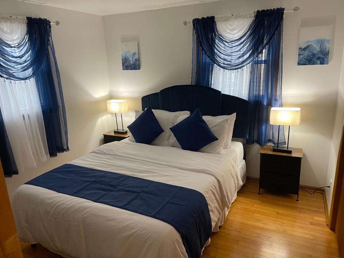 Appartamento Elite Casa Collection -Free Coffee, Parking, And Wi-Fi Milwaukee Esterno foto